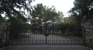 A Peek Inside Mary J. Blige’s Beautiful Jersey Mansion That Nobody Wanted