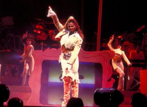 Janet Jackson Responds to Teyana Taylor’s Recreation of One of Her Iconic ’90s Looks