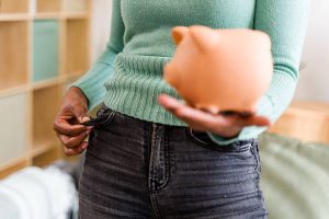 Shannon Sharpe’s “18 and Out” Rule Sparks Heated Debate: Tough Love or Unrealistic Standard?