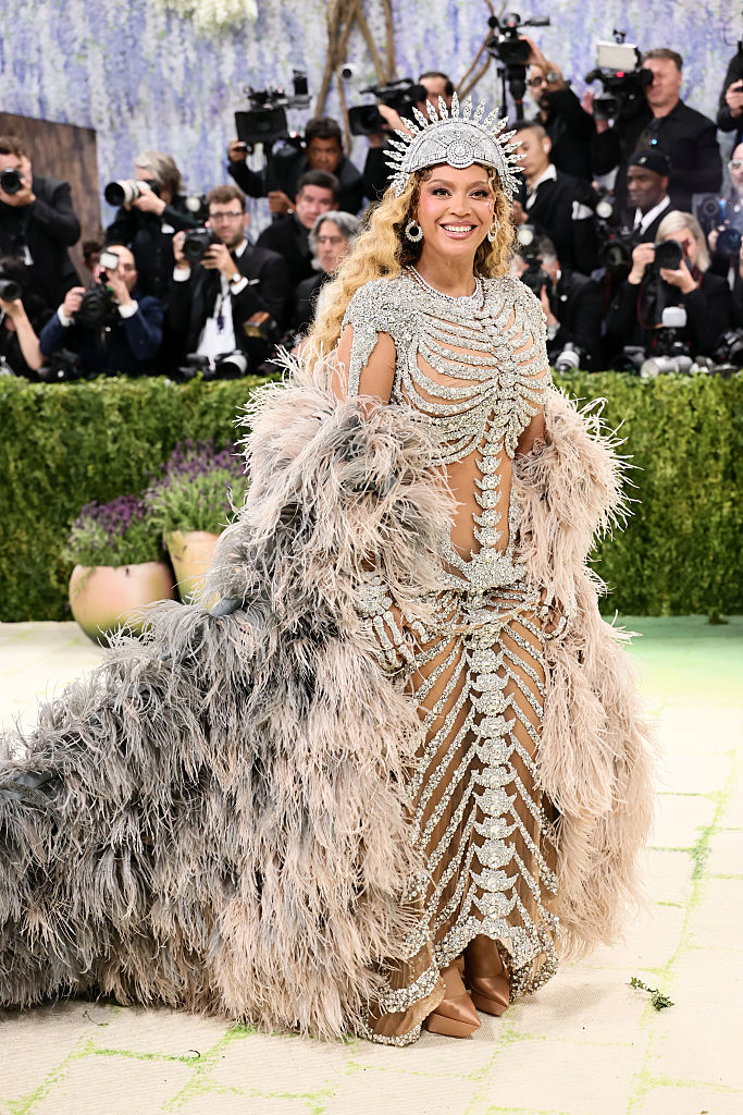 Hidden Meaning Behind The Best Met Gala Red Carpet Looks