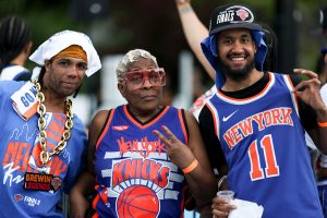 Our Favorite Outfits From Black New York Knicks Fans